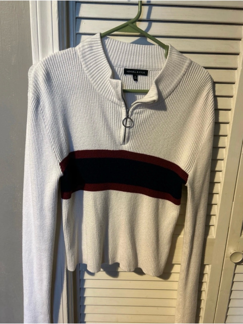 Kendall & Kylie White Ribbed Half-Zip Sweater with Ring Pull